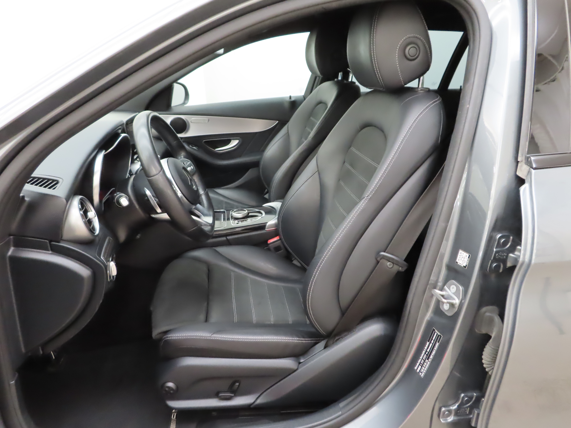 Mercedes-Benz C 220 d 4Matic T A AMG 2019, kuva 7/12
