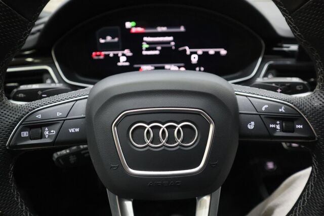 AUDI A4 2024 Avant 40 TFSI MHEV Land of quattro S line