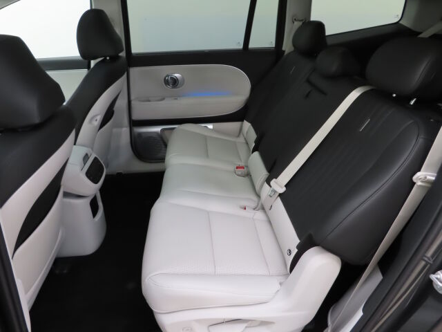 Hyundai IONIQ 9 2025 110 kWh 428 hv AWD Performance Launch Edition 7P