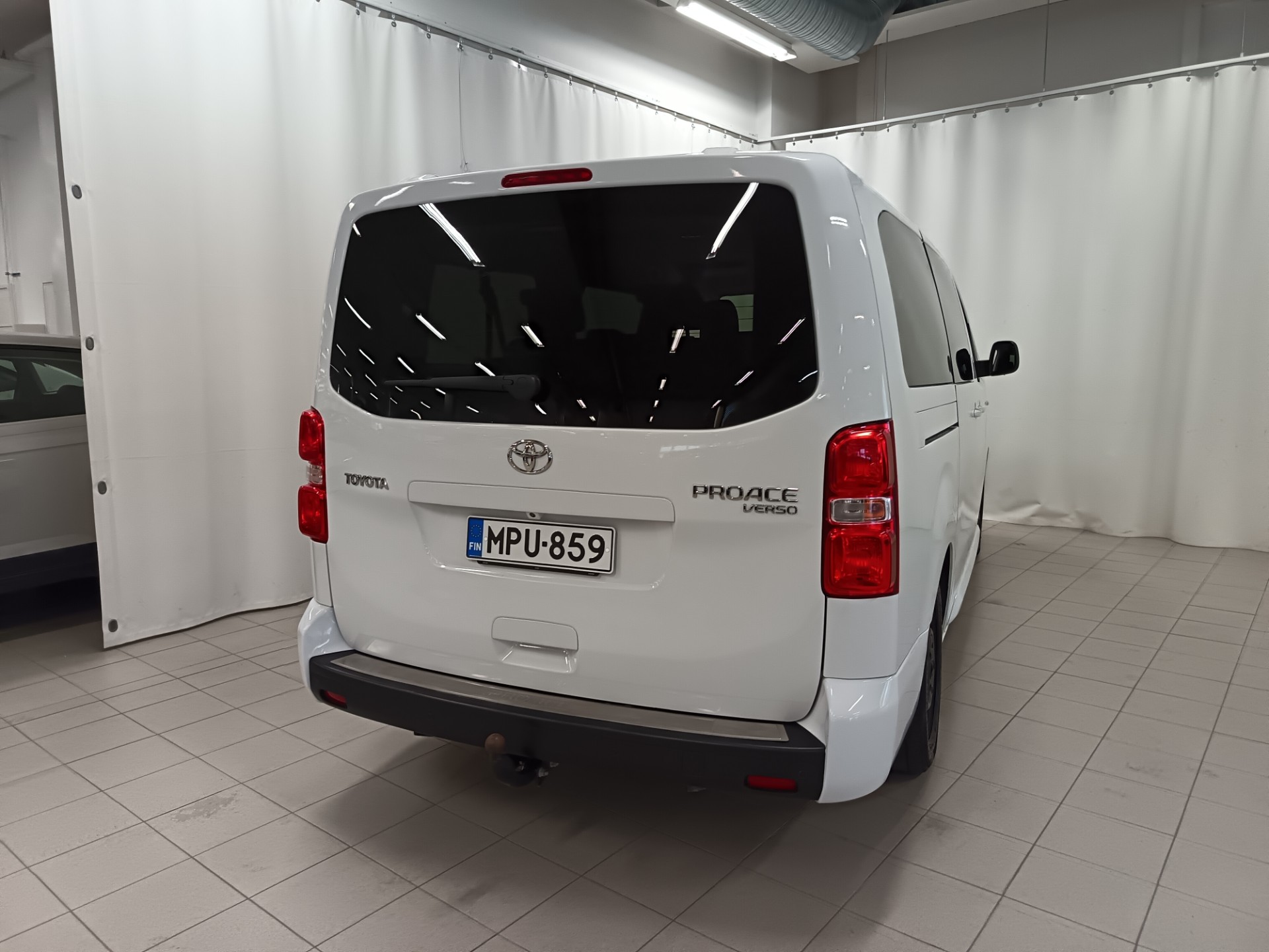 Toyota Proace Verso 2024, photo 7/24