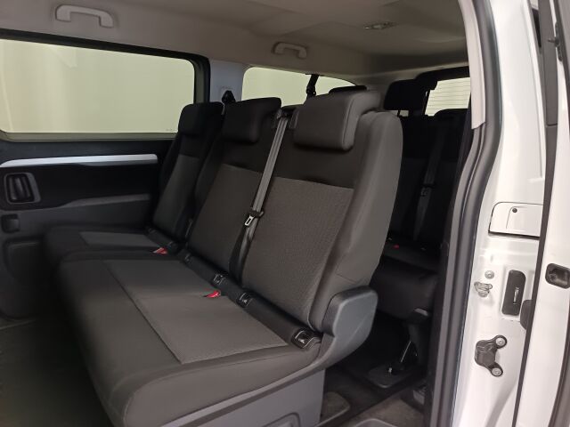 Toyota Proace Verso 2024 Active Edition L2 2,0 D 180 Aut.**1.OM JA ALVILLINEN TIETENKIN**