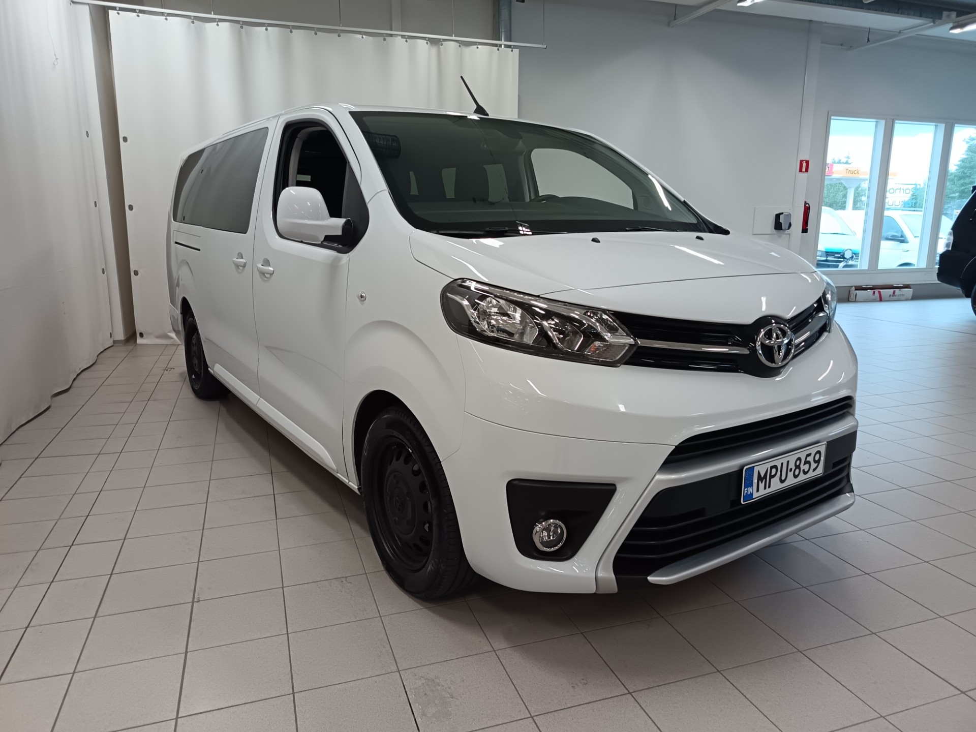 Toyota Proace Verso 2024, photo 4/24