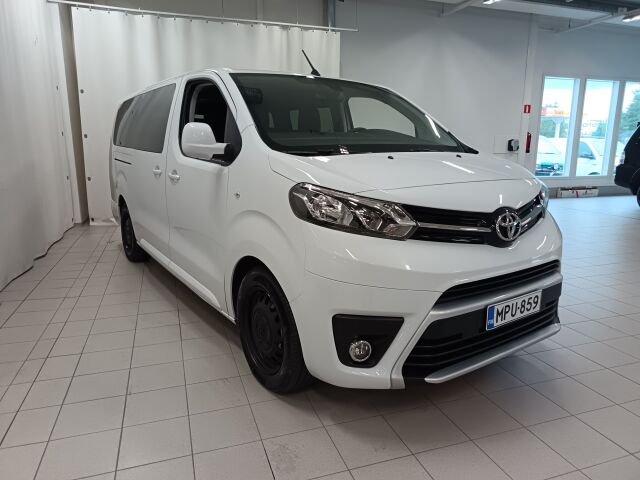 Toyota Proace Verso 2024 Active Edition L2 2,0 D 180 Aut.**1.OM JA ALVILLINEN TIETENKIN**