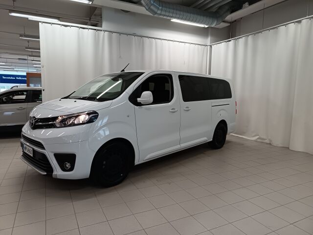 Toyota Proace Verso 2024 Active Edition L2 2,0 D 180 Aut. *ALVILLINEN JA VÄHÄN AJETTU**