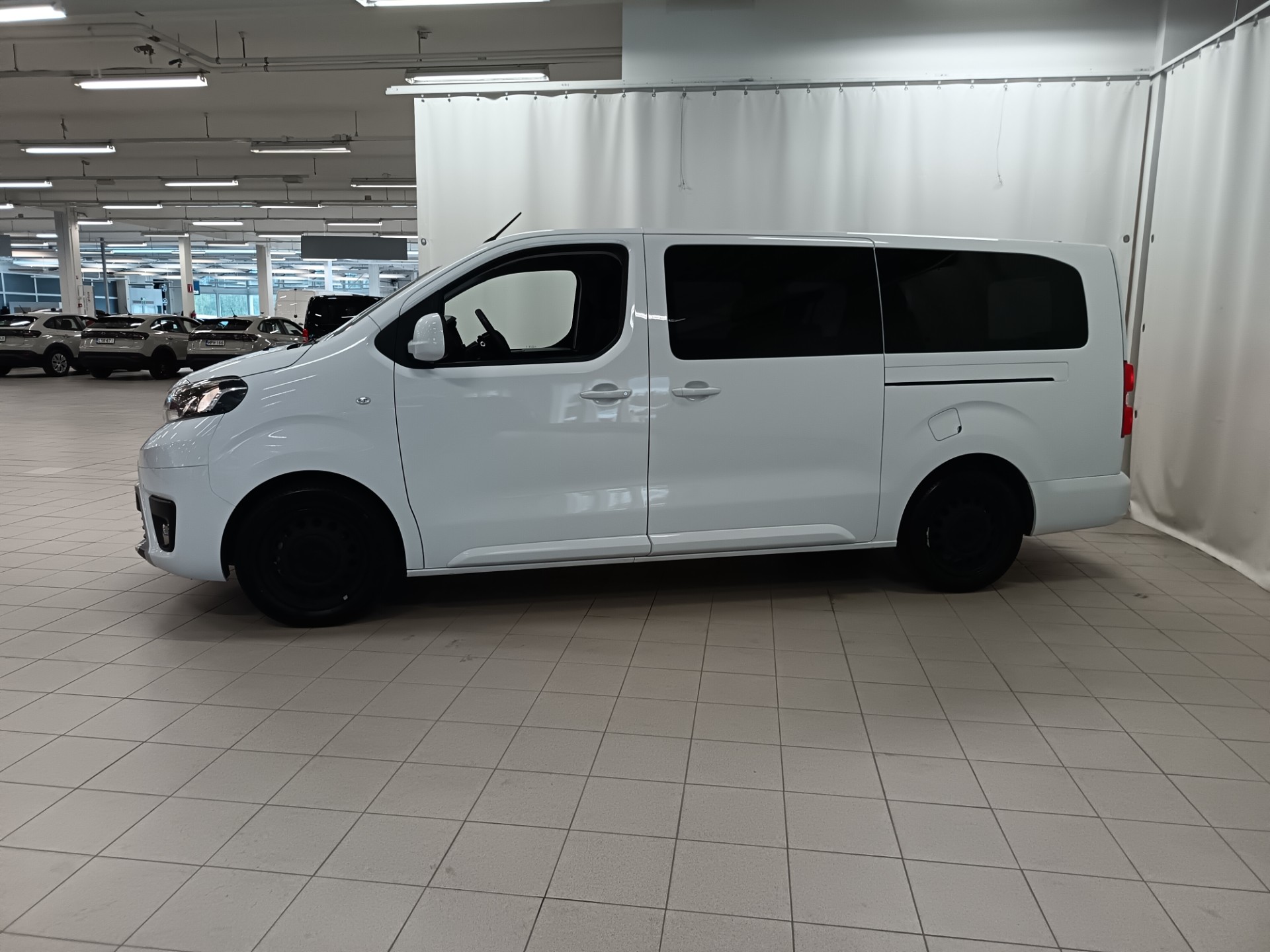 Toyota Proace Verso 2024, photo 2/26