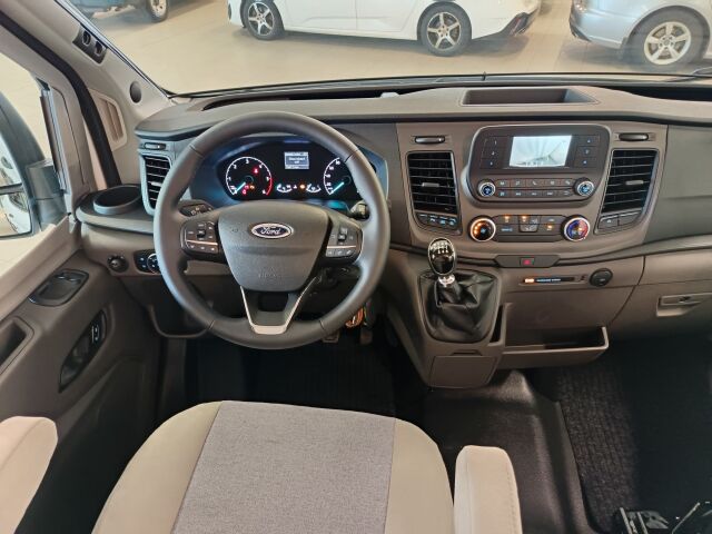 LMC 590 2025 FORD LMC C590 INNOVAN* HUOM!! ALVILLINEN JA AJ. VAIN ALLE 5 TKM JA KUIN UUSI KAIKILLA VARUSTEILLA!!