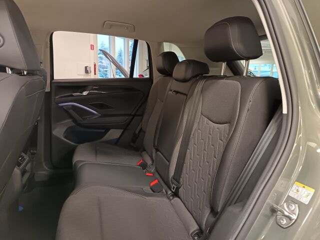 VOLKSWAGEN Tiguan 2024 Comfort Edition 1,5 eTSI 96 kW DSG-automaatti