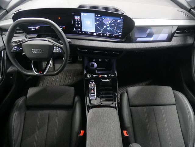 Audi Q6 e-tron 2025 Q6 e-tron quattro 285,00 kW *2x Renkaat*
