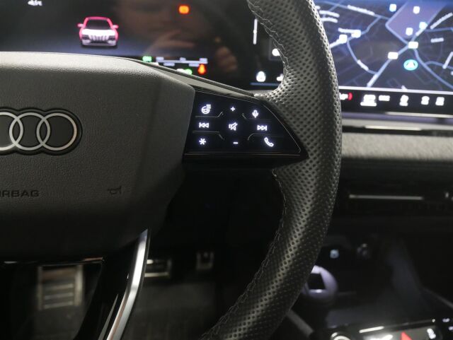Audi Q6 e-tron 2025 Q6 e-tron quattro 285,00 kW *2x Renkaat*