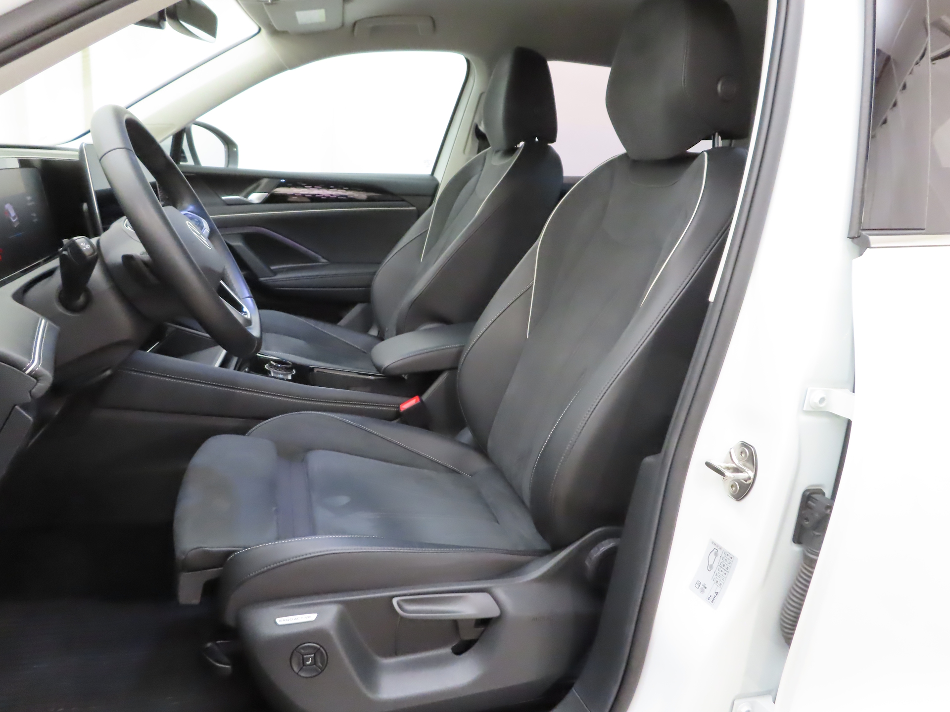 Volkswagen Tiguan 2024, kuva 7/12