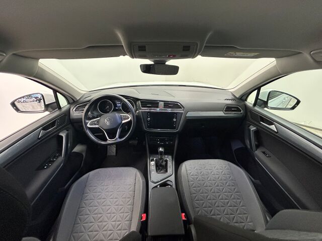 VOLKSWAGEN Tiguan 2021 Comfort 1,5 TSI 110 kW DSG-automaatti
