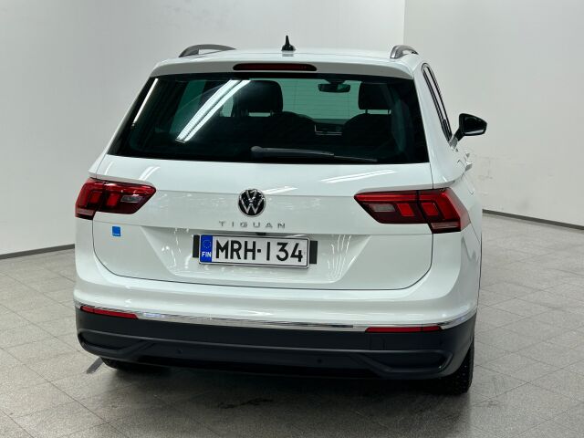 VOLKSWAGEN Tiguan 2021 Comfort 1,5 TSI 110 kW DSG-automaatti