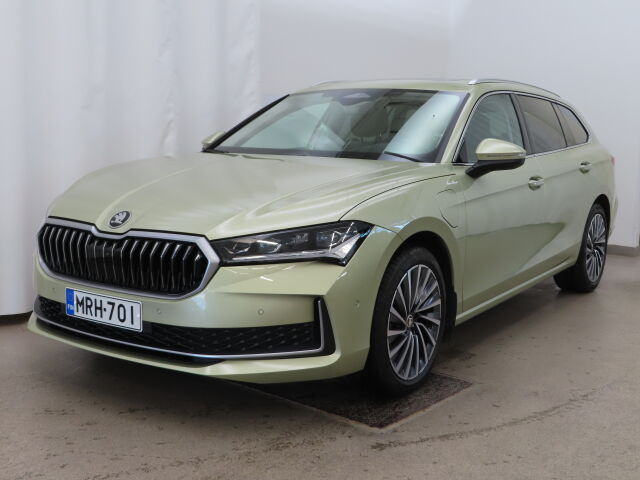 Skoda Superb 2024 Combi 1.5 TSI PHEV L&K DSG Autom.