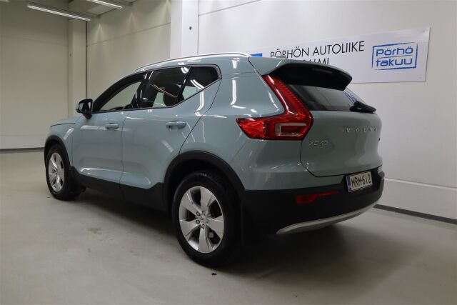 VOLVO XC40 2018 D4 AWD Momentum aut