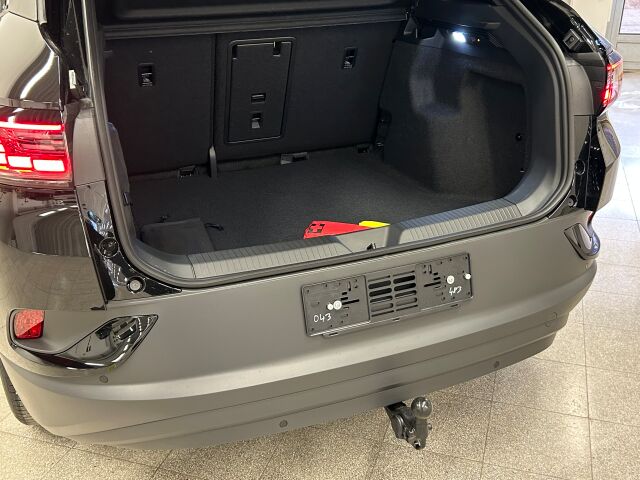 Volkswagen ID.4 2025 Pro 4MOTION Elegance 75-v Juhlamalli 210 kW, akku 77 kWh