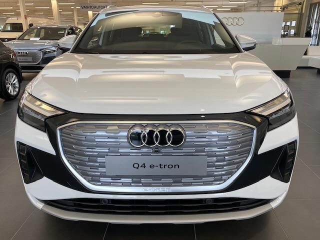 Audi Q4 e-tron 2025 SUV 45 e-tron Land of quattro Plus. Kesäetu tuhat euroa