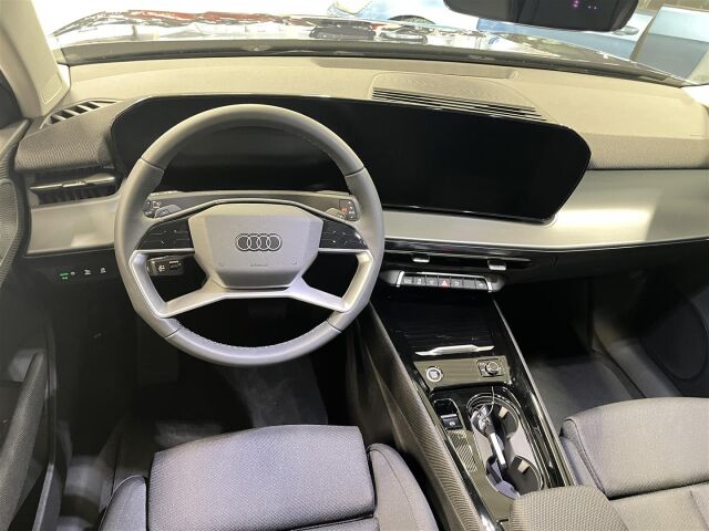 Audi Q3 2026 e-hybrid 200 kW    ***Takuu 5 vuotta / 100tkm!***