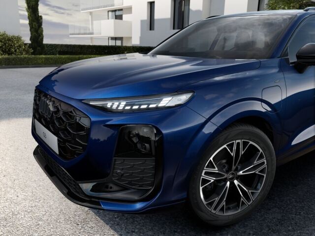 Audi Q3 2026 e-hybrid 200 kW Toimintamatka sähköllä 120km!, Pikalataus!, Tehdastakuu jopa 5 vuotta!