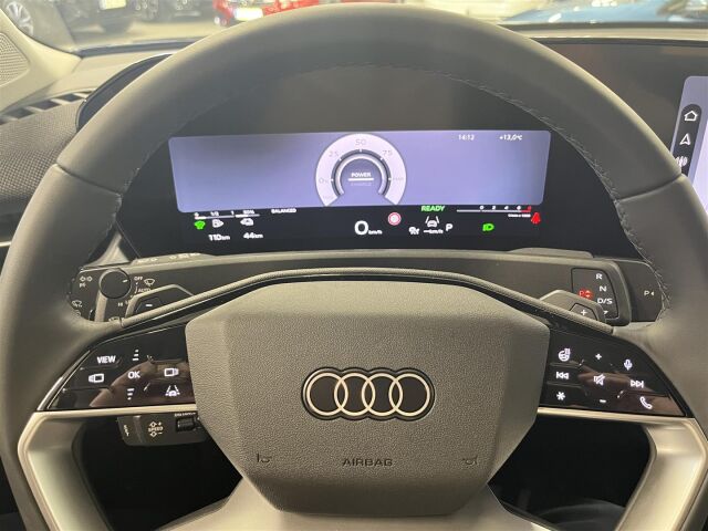 Audi Q3 2026 e-hybrid 200 kW    ***Takuu 5 vuotta / 100tkm!***