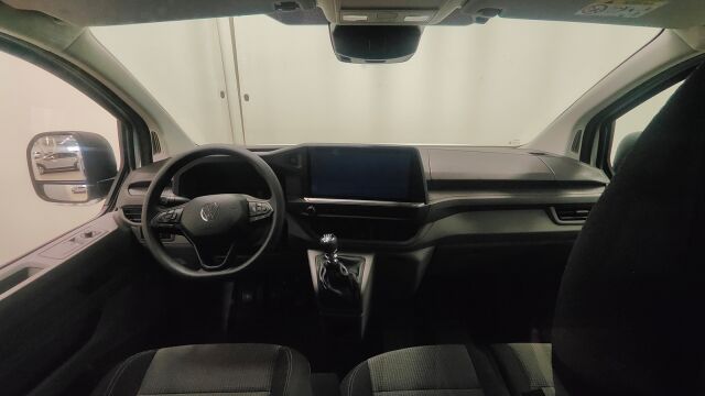 Volkswagen Transporter 2026 Pitkä umpipakettiauto 2,0 TDI 81 kW, Manuaali