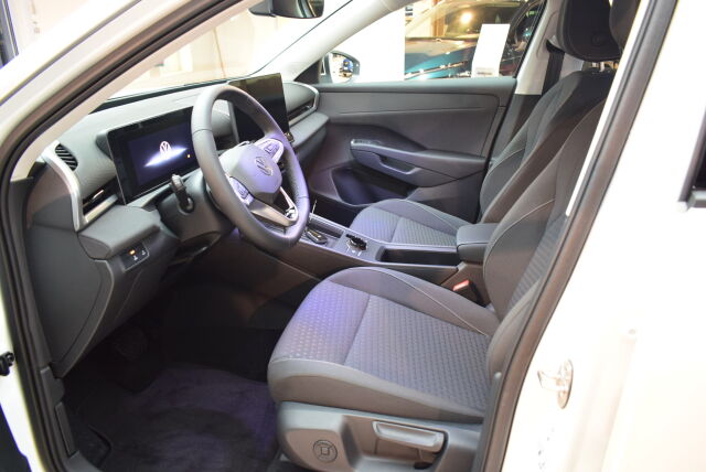 Volkswagen T-Roc 2026 Comfort 1,5 eTSI 85 kW (MHEV) DSG-automaatti