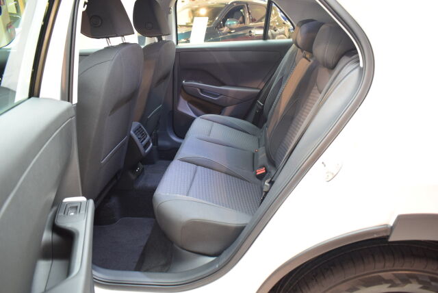 Volkswagen T-Roc 2026 Comfort 1,5 eTSI 85 kW (MHEV) DSG-automaatti