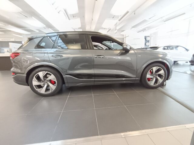 Audi Q6 e-tron 2025 quattro Vorsprung Edition. Takuu 5 vuotta / 100.000 km
