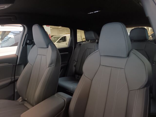 Audi Q6 e-tron 2025 quattro Vorsprung Edition. Takuu 5 vuotta / 100.000 km