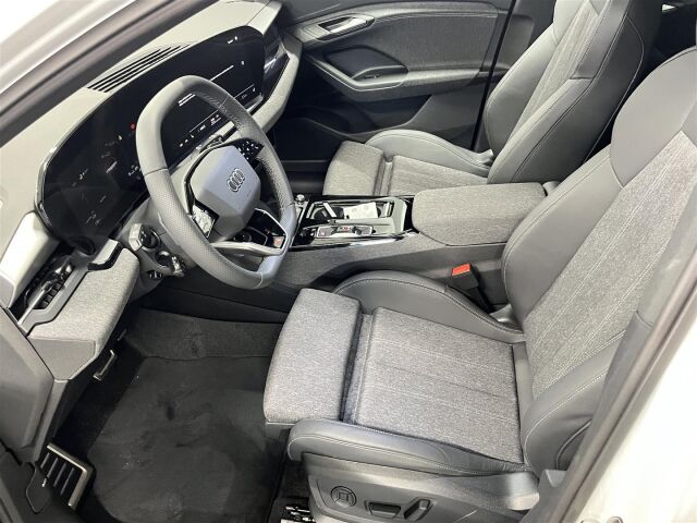 Audi Q6 e-tron 2025 quattro Vorsprung Edition