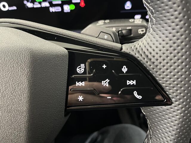 Audi Q6 e-tron 2025 quattro Vorsprung Edition