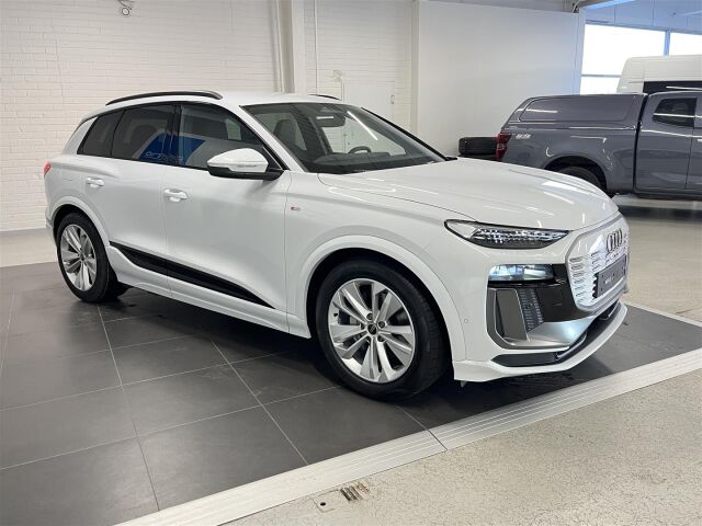Audi Q6 e-tron 2025 quattro Vorsprung Edition