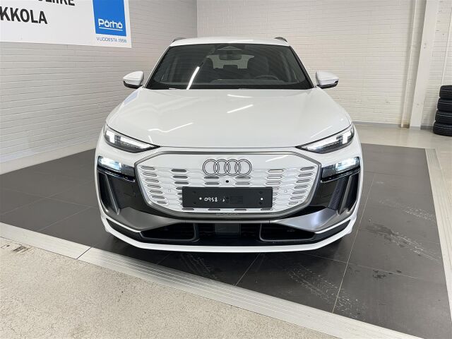 Audi Q6 e-tron 2025 quattro Vorsprung Edition