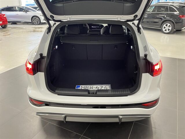 Audi Q6 e-tron 2025 quattro Vorsprung Edition