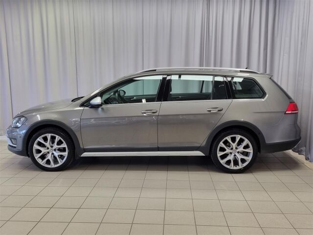 VOLKSWAGEN Golf 2016 Variant Alltrack 1,8 TSI 132 kW (180 hv) 4MOTION DSG-automaatti Winter Edition/ Koukku/ ACC / Webast