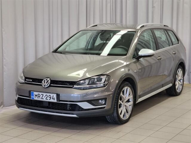 VOLKSWAGEN Golf 2016 Variant Alltrack 1,8 TSI 132 kW (180 hv) 4MOTION DSG-automaatti Winter Edition/ Koukku/ ACC / Webast