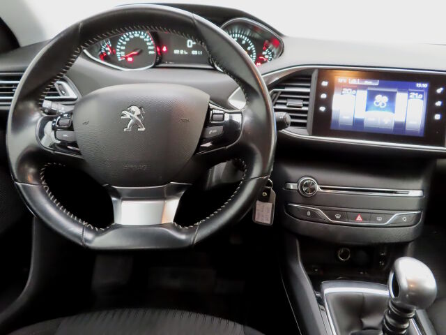 Peugeot 308 2016 SW Active PureTech 130