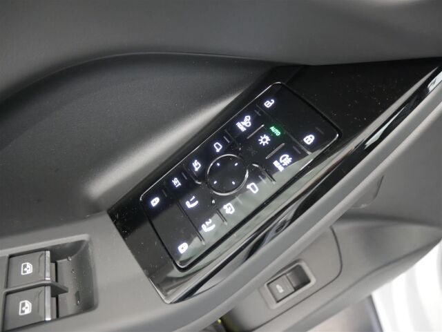 Audi Q6 e-tron 2026 e-tron quattro S line Plus, hinta sis. 2x renkaat aluvanteilla! 5v Takuu!