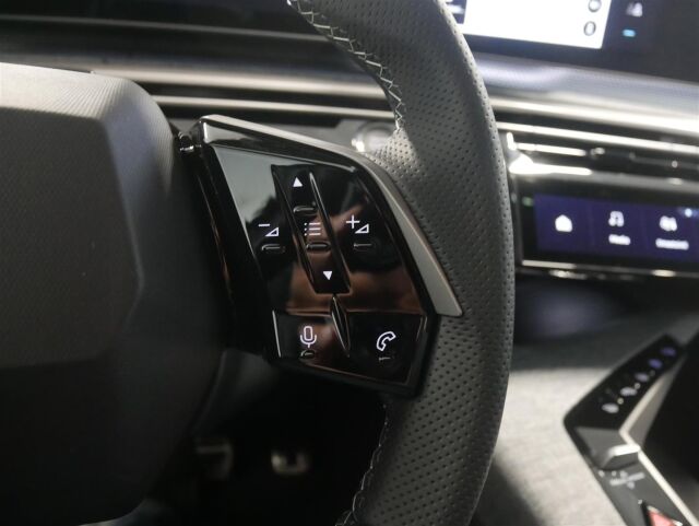 Peugeot 5008 2026 GT Hybrid 145 Automaatti / Navi / Adapt.vakkari / Matrix-LED / Per.kamera ym.