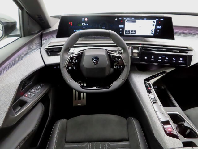 Peugeot E-5008 2026 GT Exclusive AWD 73 kWh 325 Automaatti *Upea neviveto heti toimitukseen!