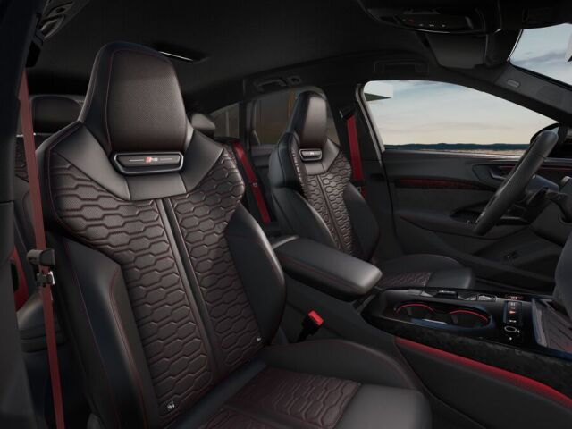 Audi RS 5 2026 RS 5 Avant quattro: 639hv! 0-100 3,6 s. Auto saapumassa varastoon, luovutettavissa heinäkuussa!