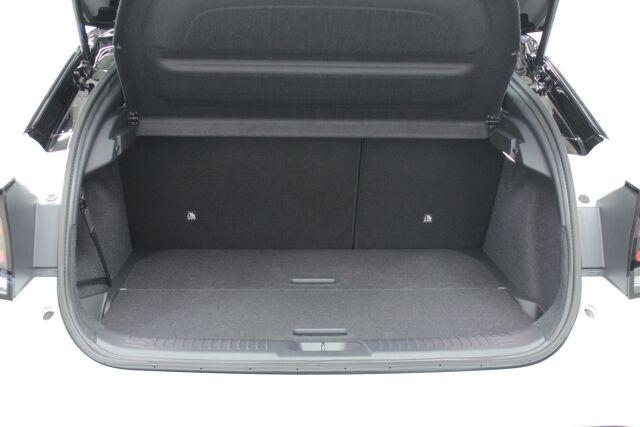 Nissan Leaf 2026 52kWh Engage Plus