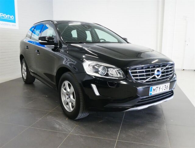 VOLVO XC60 2016 D4 Momentum