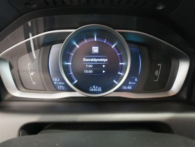 VOLVO XC60 2016 D4 Momentum