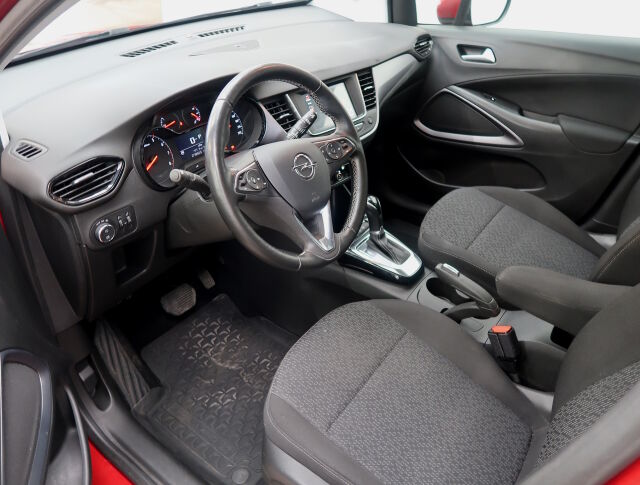 Opel Crossland X 2020 Comfort 130 Automatic Edition