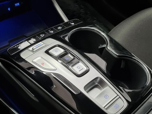 HYUNDAI Tucson 2021 1,6 T-GDI 230 hv Hybrid 6AT Style MY21 / P-Kamera / Navi / Koukku / Keyless/