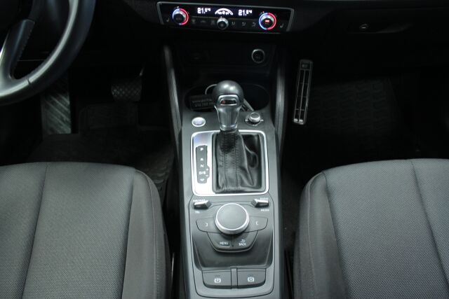 AUDI Q2 2019 Business 35 TDI 110 kW quattro S tronic