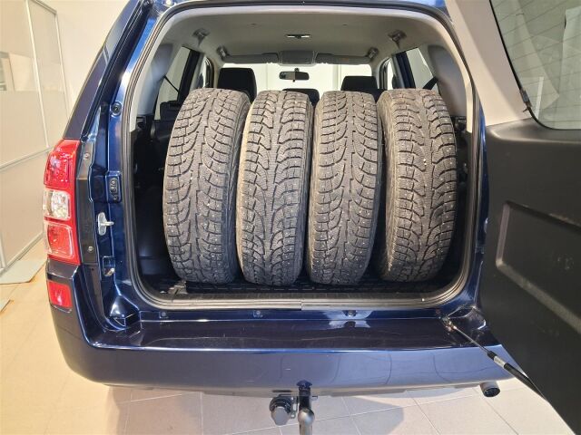 SUZUKI Grand Vitara 2011 GRAND VITARA 1,9 DDiS 4WD