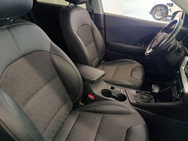 KIA Niro 2021 1,6 GDI Hybrid Platinum DCT**HIENO HYBRIDI**