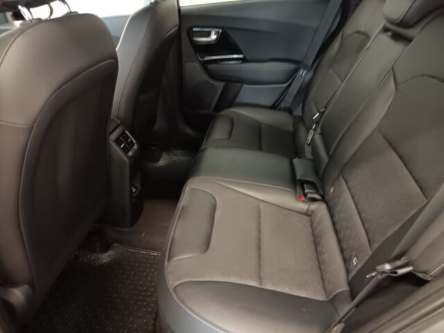 KIA Niro 2021 1,6 GDI Hybrid Platinum DCT**HIENO HYBRIDI**