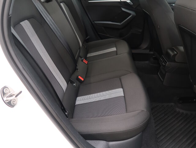 Audi A3 2021 Sportback Business 30 TFSI 81kW MHEV S tronic